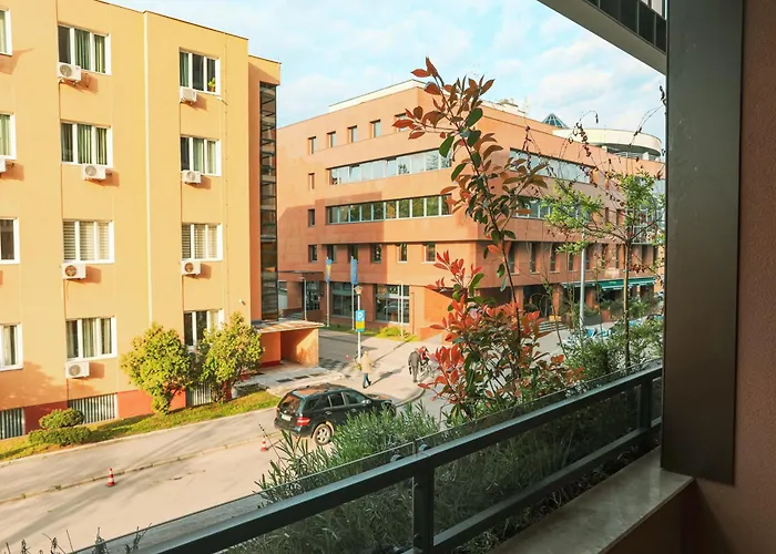 Ideal شقة بانيا لوكا